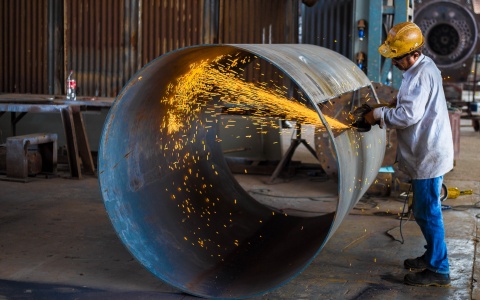 Metallarbeiter als Symbolbild für die Lohnverhandlungen
